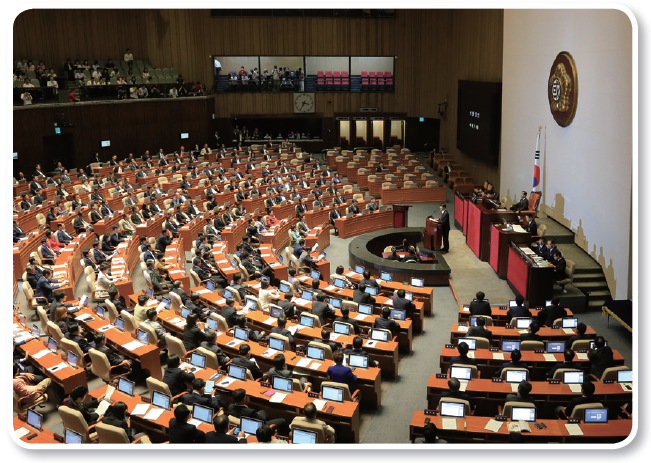 (주)지학사 정치와 법 58쪽 현행내용 이미지
